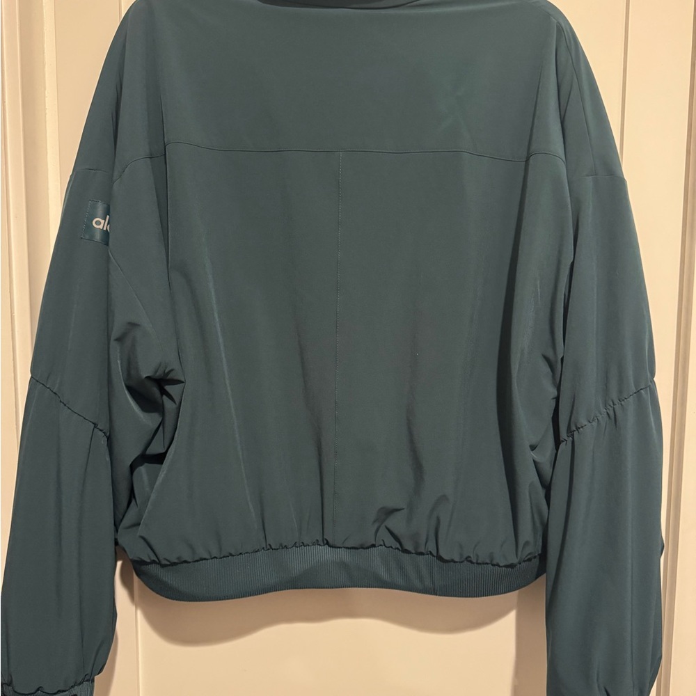 Alo Yoga Cropped Elevation Pullover - image 5